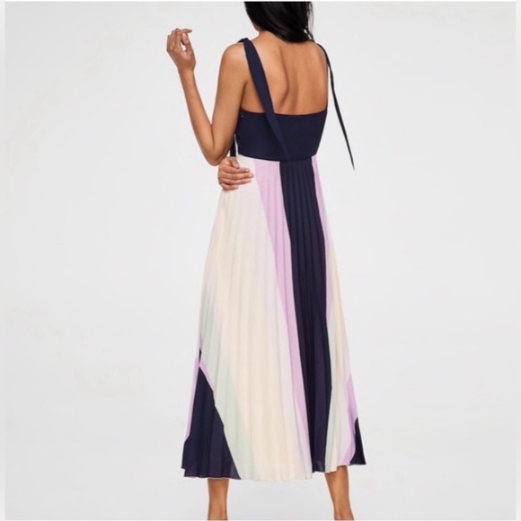 MANGO multi colored pleated maxi dress size 4 - Picture 2 of 10